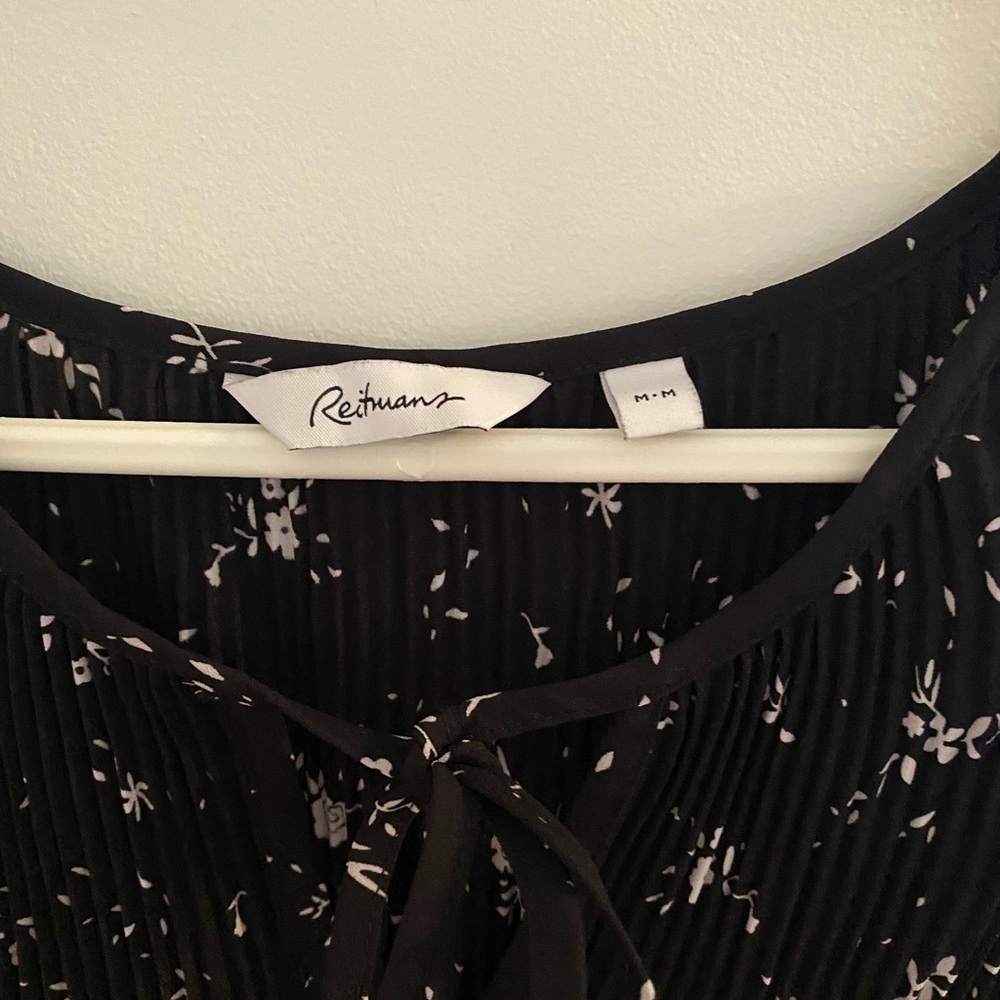 Flowy blouse - Picture 2 of 3